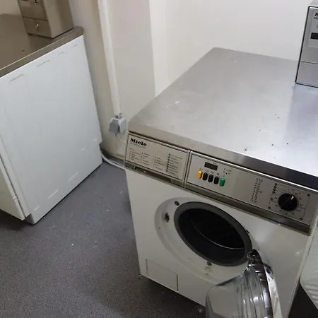 Apartment 12 Fuer Bis Zu Sechs Personen *